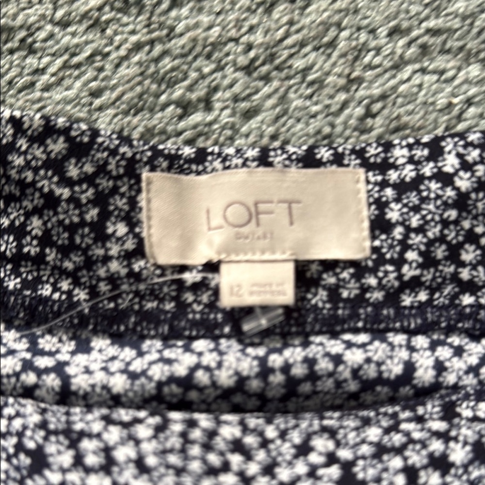 LOFT Navy and White Floral Skirt